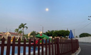 De oportunidad Venta Casa Marina Dor Park Aurora por El Dorado Centro Comercial.  Vía Samborondón Km.11.5