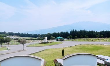 MAUSOLEO EN VENTA EN CEMETERIO JARDINES SANTA ROSA PARQUE SANTO QUITO