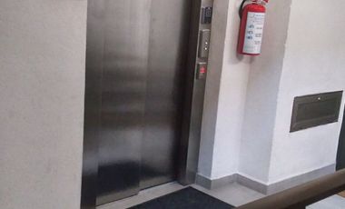 VENDO DEPTO P.B. PLUTARCO E. CALLES, 2 REC. FRENTE MB 