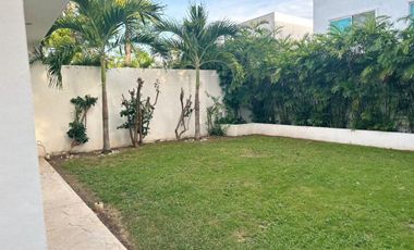 VENTA DE CASA EN CHETUMAL CLUB RESIDENCIAL ANDARA