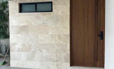 CASA EN VENTA EN PRIV FORJA REAL-ALTOS HORNOS #119