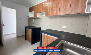 DEPARTAMENTO DE ESTRENO EN 3er PISO - URB EL OASIS (ICA)