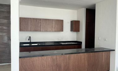 Casa en Venta en Mérida Temozón de una Planta con 2 recamaras, alberca privada