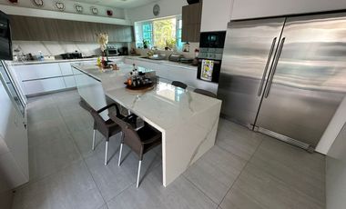 Casa en venta en Villa campestre de 4 habitaciónes