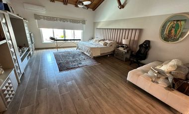 Casa en venta en Villa campestre de 4 habitaciónes