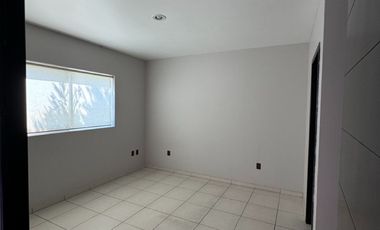 Casa en Venta, Jardín Real Coto 3