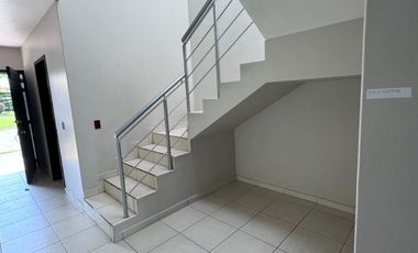 Casa en Venta, Jardín Real Coto 3