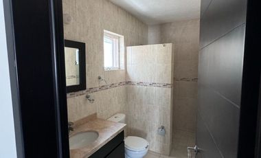 Casa en Venta, Jardín Real Coto 3