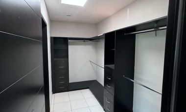 Casa en Venta, Jardín Real Coto 3