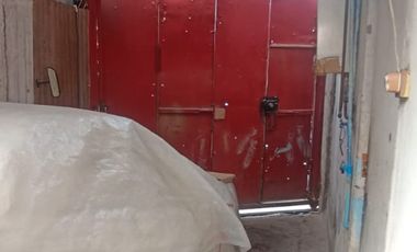Vendo Casa con 2 Dptos Cerro Navia