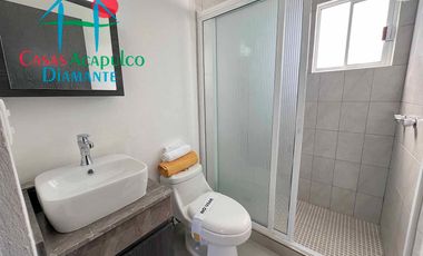 Casa para estrenar en condominio con club de playa