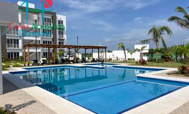 Casa para estrenar en condominio con club de playa