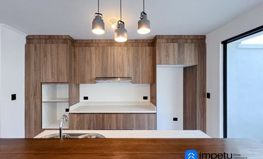 En venta casa tres habitaciones aplica a crédito VIP