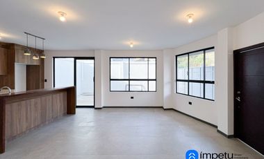 En venta casa tres habitaciones aplica a crédito VIP