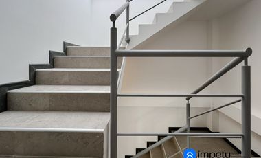 En venta casa tres habitaciones aplica a crédito VIP