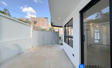 En venta casa tres habitaciones aplica a crédito VIP