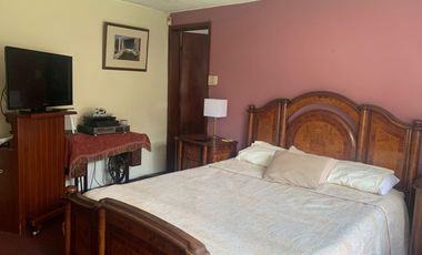 Venta Casa  Rentera sector Jipijapa 3 departamentos