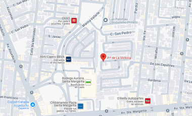Casa en fraccionamiento ubicada en colonia Jardines de Sta. Margarita, con 3 Habitaciones y 110m2, entre Av. Acueducto y Av. Sta. Margarita.