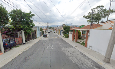 Casa en Remante Bancario.  **Fantástica oportunidad que no puede dejar pasar**