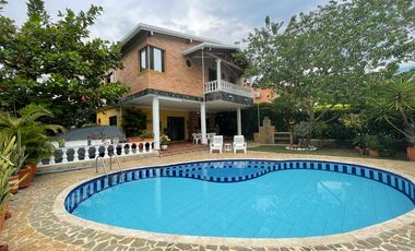 CASA CAMPESTRE DENTRO DE PARCELACION, SAN JERONIMO ANTIOQUIA
