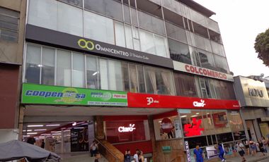 VENTA DE EXPECTACULAR LOCAL COMERCIAL TOTALMENTE REMODELADO