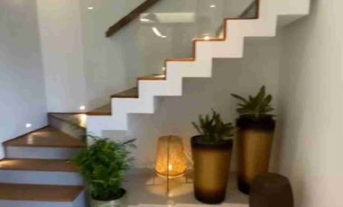 For Sale Brand New Modern Townhouse at Cirendeu Lebak Bulus