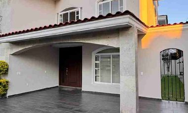 Casa remodelada en renta en Puertas del Tule