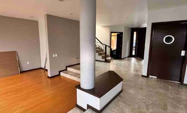 Casa remodelada en renta en Puertas del Tule