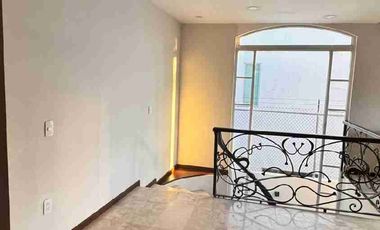 Casa remodelada en renta en Puertas del Tule