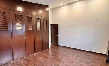 Casa remodelada en renta en Puertas del Tule