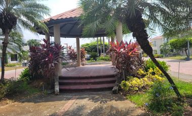 Terreno de Venta en Urbanizacion Mocoli Garden
