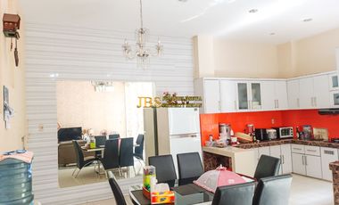 Dijual Villa Komplek Cemara Asri Jalan Azalea