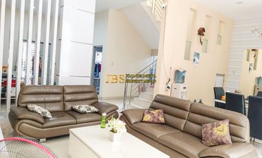 Dijual Villa Komplek Cemara Asri Jalan Azalea