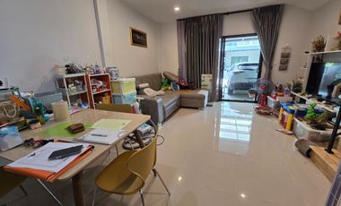 ขายทาวน์โฮม วี คอมพาวด์ ติวานนท์-รังสิต