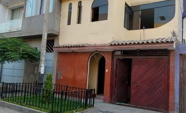 VENTA DEEDIFICIO  EN PRIMERA ETAPA DE ALAMEDA DE ATE