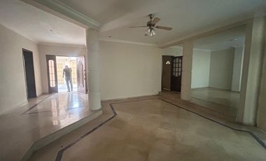 Garzota, Renta de Casa Separada en 2 Departamentos