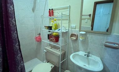 De Venta Excelente Propiedad Residencial Comercial apta para Alquileres en Airbnb tiene 3 deptos, 7 dormitorios c/u con baño, Garaje para 5 vehículos