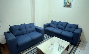 De Venta Excelente Propiedad Residencial Comercial apta para Alquileres en Airbnb tiene 3 deptos, 7 dormitorios c/u con baño, Garaje para 5 vehículos