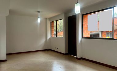 47058 Casa en arriendo en el sector Loma del Escobero