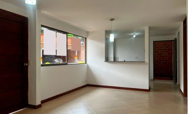 47058 Casa en arriendo en el sector Loma del Escobero