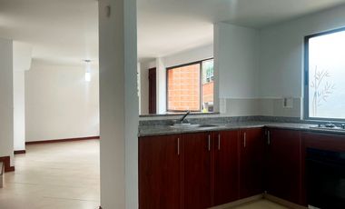 47058 Casa en arriendo en el sector Loma del Escobero
