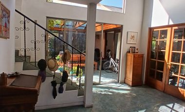 CASA EN VITACURA A PASOS LUIS PASTEUR