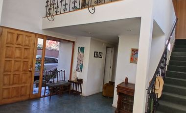 CASA EN VITACURA A PASOS LUIS PASTEUR