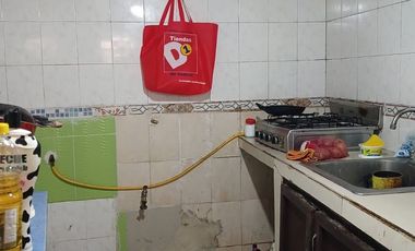 CASA EN VENTA- CENTRO