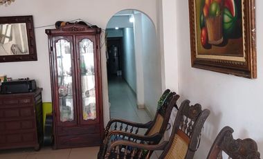 CASA EN VENTA- CENTRO