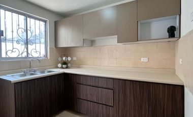 CASA EQUIPADA y REMODELADA