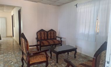 SE VENDE BONITA Y AMPLIA CASA EN JAMAPA