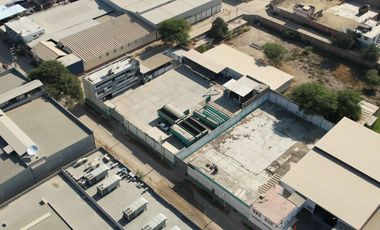 VENDO LOCAL COMERCIAL EN ZONA INDUSTRIAL AL COSTADO DEL REAL PLAZA