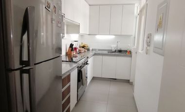 VENDO AMPLIO DEPARTAMENTO 3 DORMITORIOS EN LA MOLINA