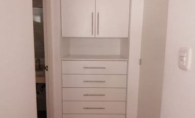 VENDO AMPLIO DEPARTAMENTO 3 DORMITORIOS EN LA MOLINA